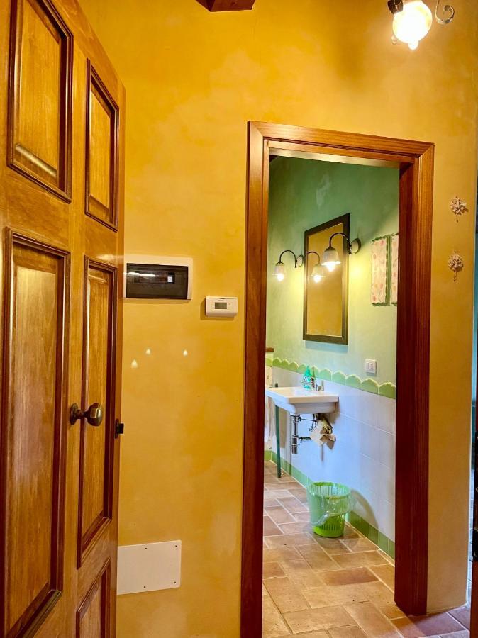 Sambuco Di Sopra Appartement Fratticciola Selvatica Buitenkant foto